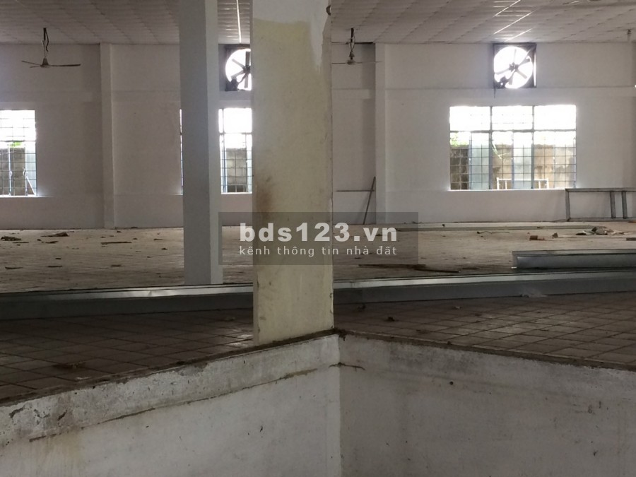Cho Thuê Kho diện tích sử dụng 1000m2 Lê Thị Trung p.An Phú Bình Dương