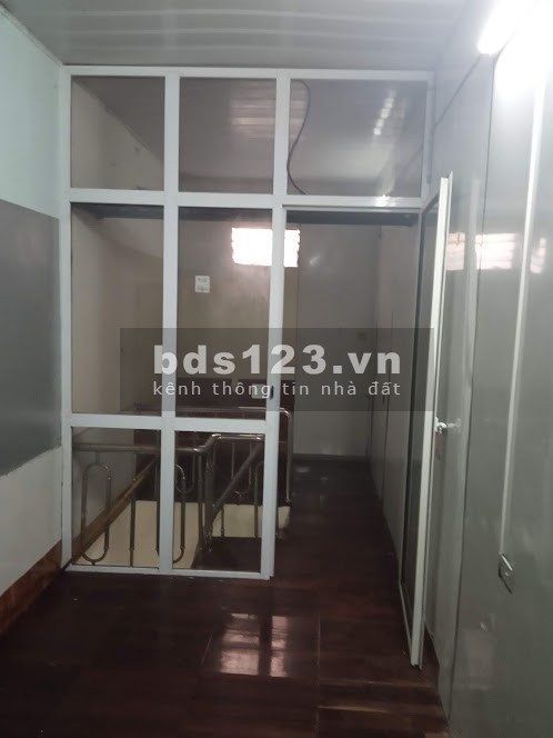 Bán Nhà diện tích sử dụng 40m2 x 2 Tầng Tại Phố Thái Hà, giá 1.05 tỷ