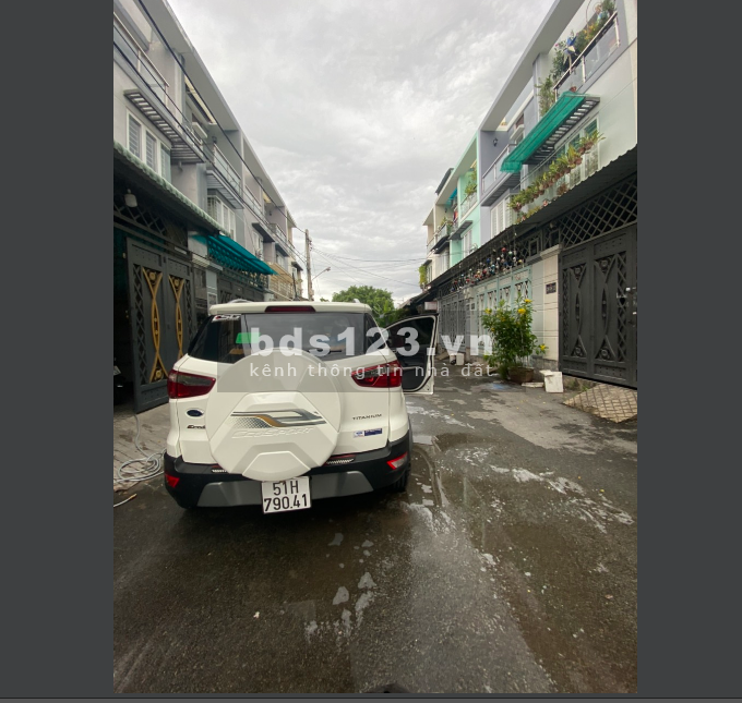 Nhà NC siêu VIP, mới tinh, 3 PN, 72m2 ngay trung tâm Thạnh Xuân, Q12, giá 8 triệu