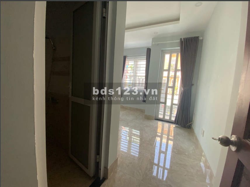 Nhà NC siêu VIP, mới tinh, 3 PN, 72m2 ngay trung tâm Thạnh Xuân, Q12, giá 8 triệu