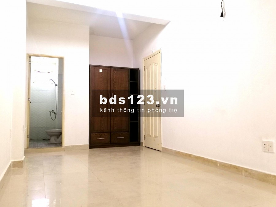 Tân Bình, cho thuê phòng sale đồng giá 3tr Có máy lạnh, ban công, wc riêng.