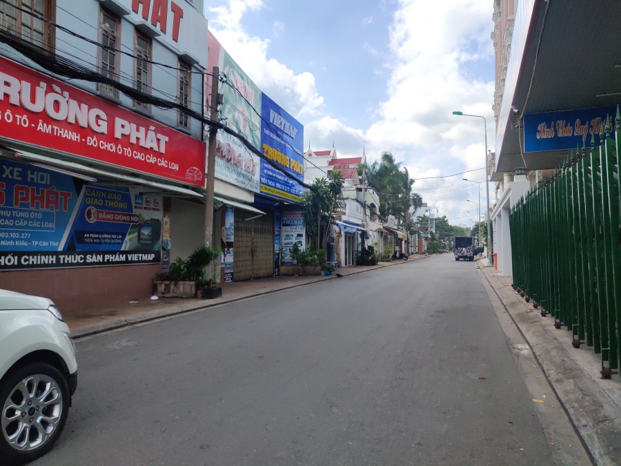 Bán đất mặt tiền đường lớn Quản Trong Hoàng. Hỗ trợ vay ngân hàng VIETCOMBANK