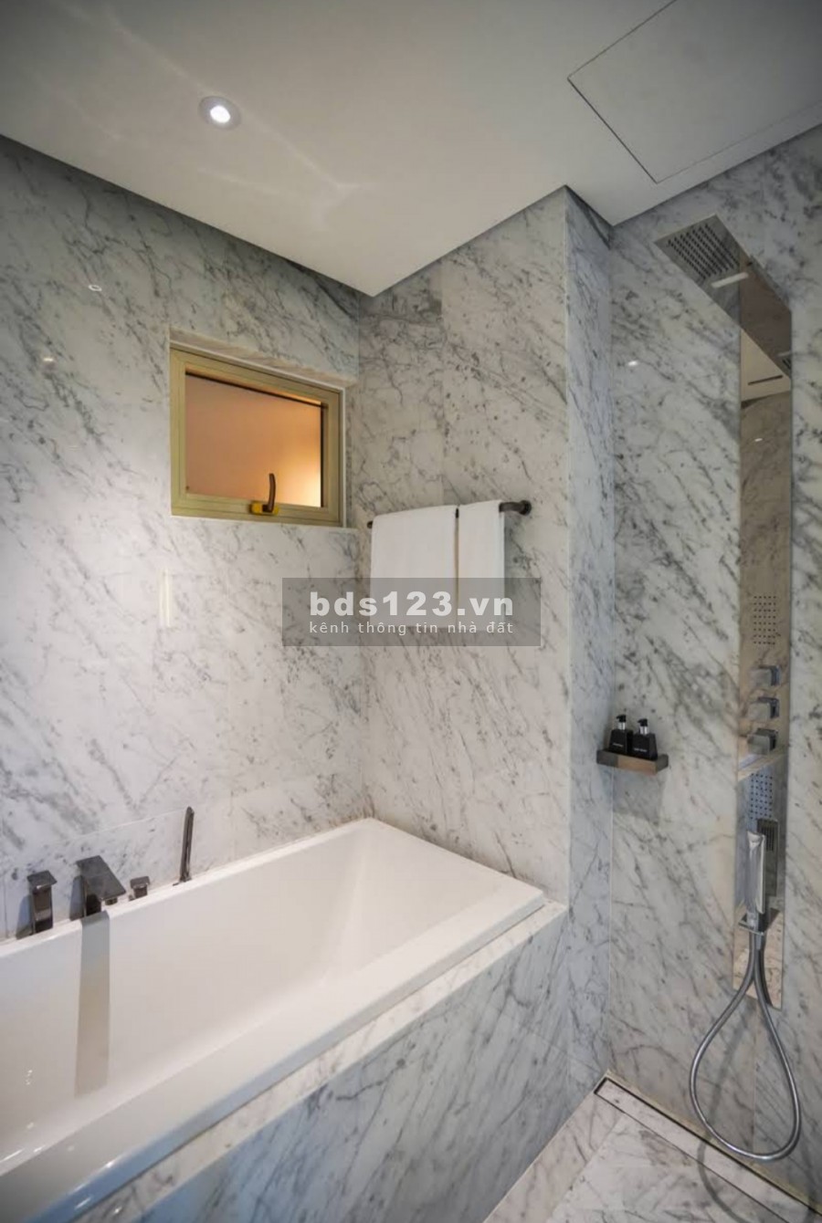 Đất ven biển kề sông Đà Nẵng Giá Chỉ 1.9 Tỷ còn duy nhất 1 lô, vị trí vàng