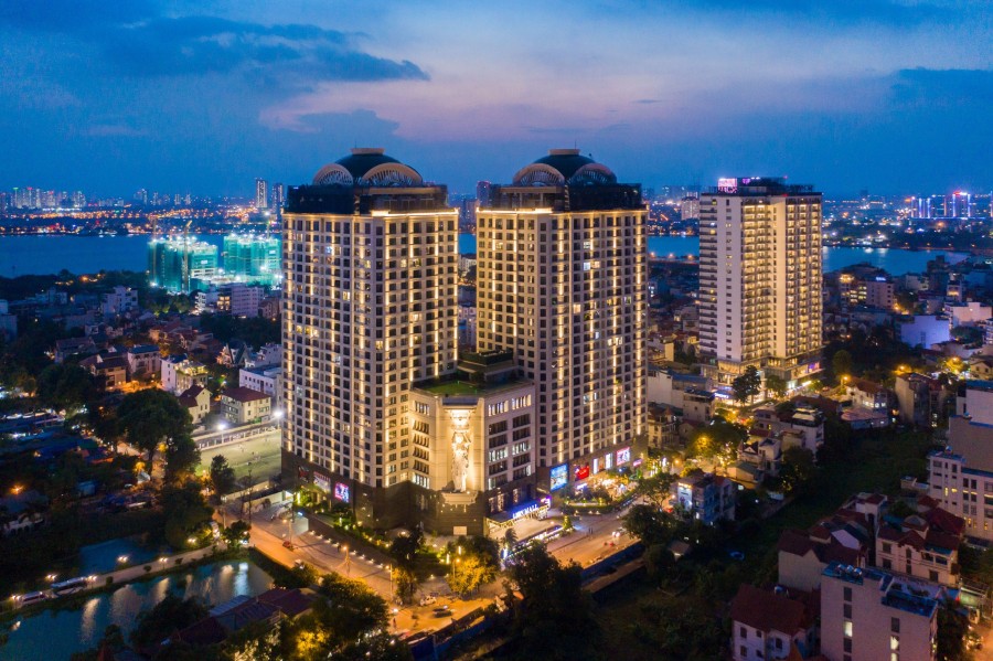 Bán căn 4 PN 234m2 View Hồ Tây liên hệ 0975716432, chung cư Quảng An