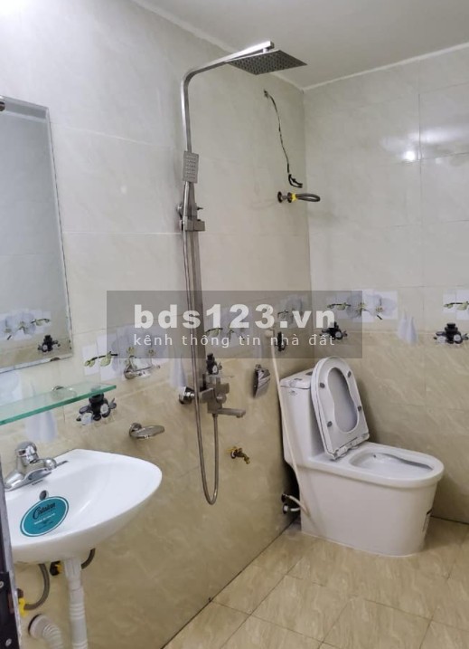 Bán nhà Mỹ Đình, ô tô vỉa hè, lô góc kinh doanh dt 61m2, 5 tầng đúc, mt 5m, giá nhỉnh 6 tỷ