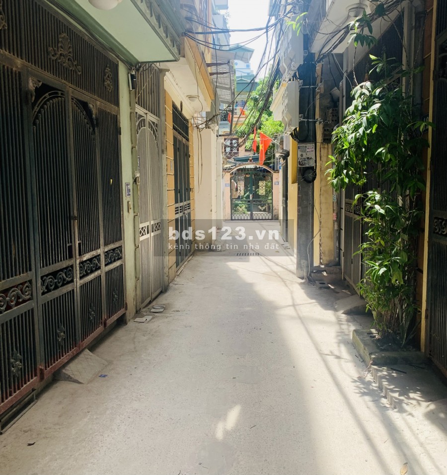 Bán nhà ở Kim Giang, dt 35m 4 tầng, giá 3,5 tỷ ngõ thông thoáng, thoả thuận chính chủ