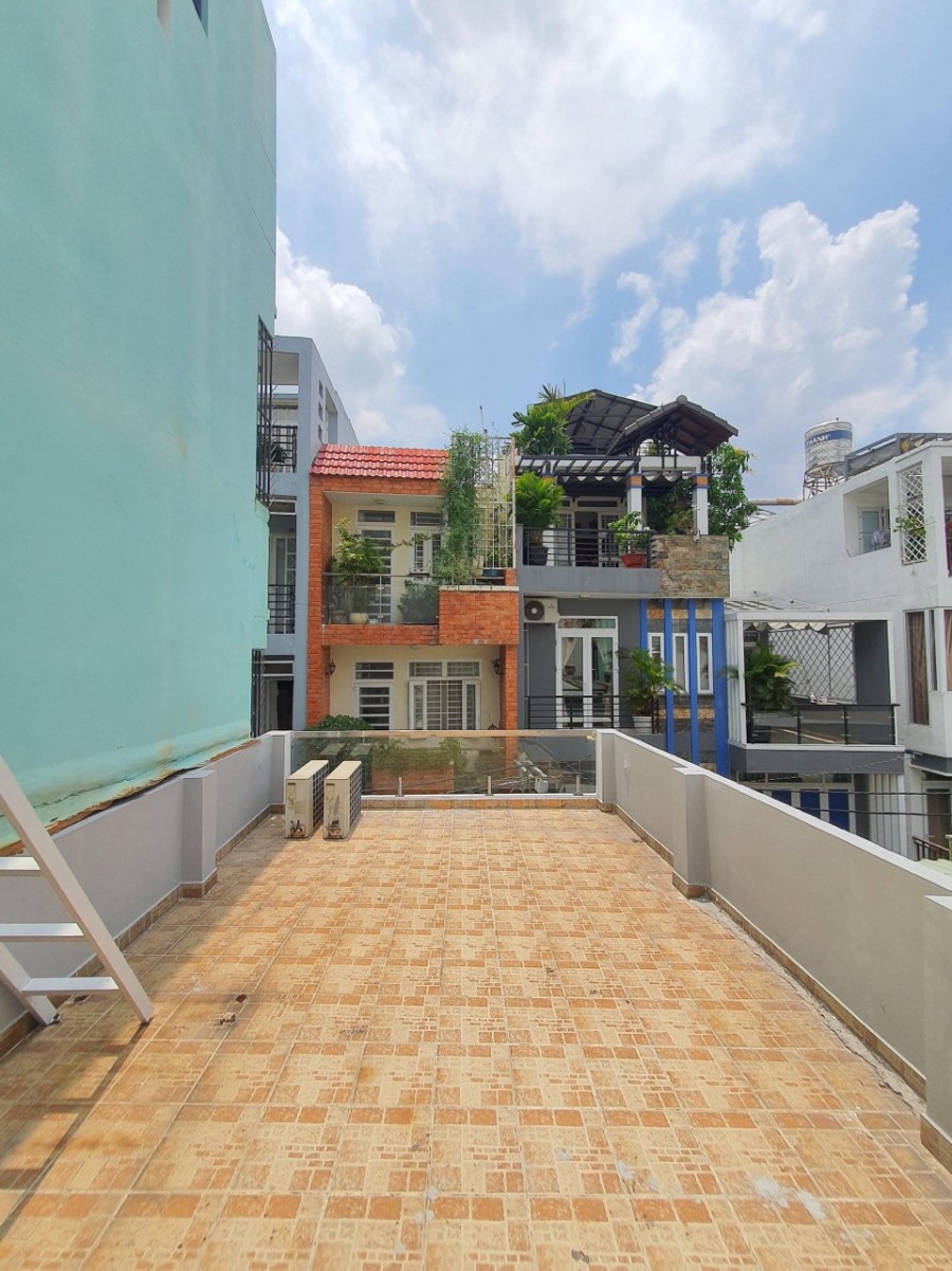 Bán nhà hxh 7 chỗ Huỳnh Văn Bánh, Phú Nhuận, dt 42m2, 3 tầng, ô tô, lh 037.6966.383