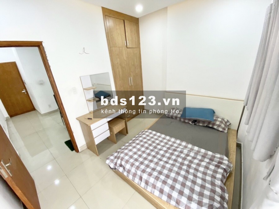 Cho thuê 1 pn, full nội thất, ban công riêng chỉ 5 triệu, đối diện. Etown Cộng Hoà
