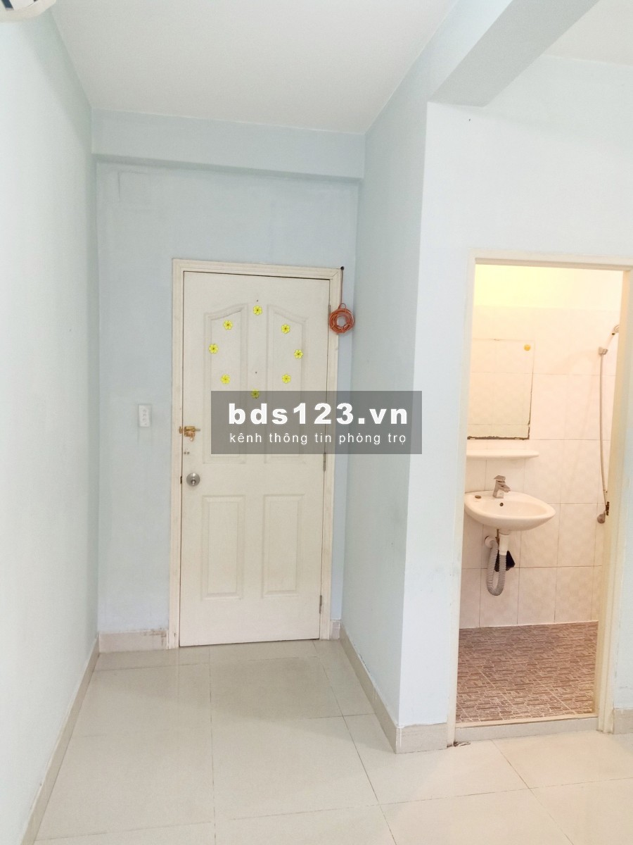 Tân Bình, cho thuê phòng sale đồng giá 3tr Có máy lạnh, ban công, wc riêng.
