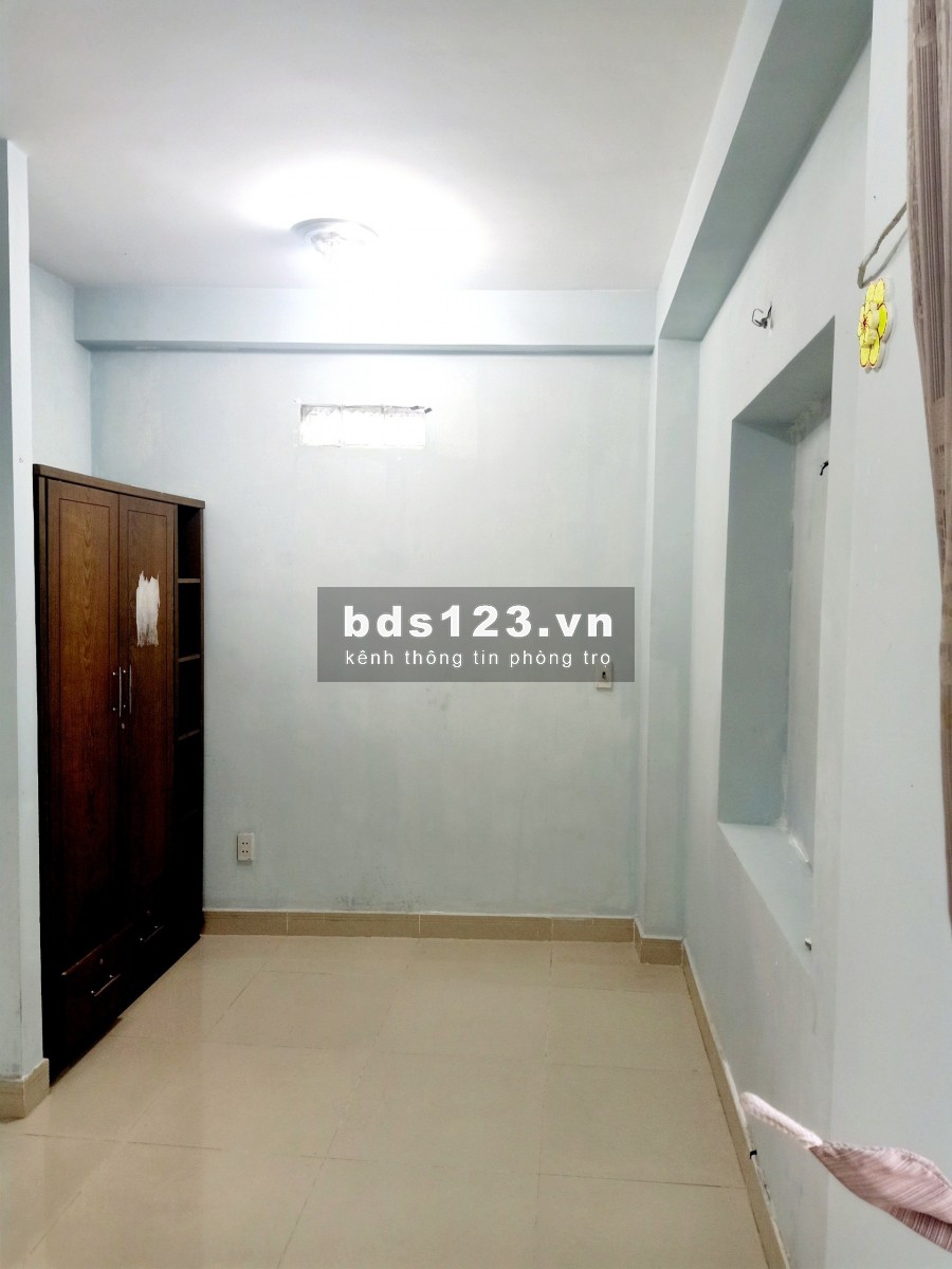 Tân Bình, cho thuê phòng sale đồng giá 3tr Có máy lạnh, ban công, wc riêng.
