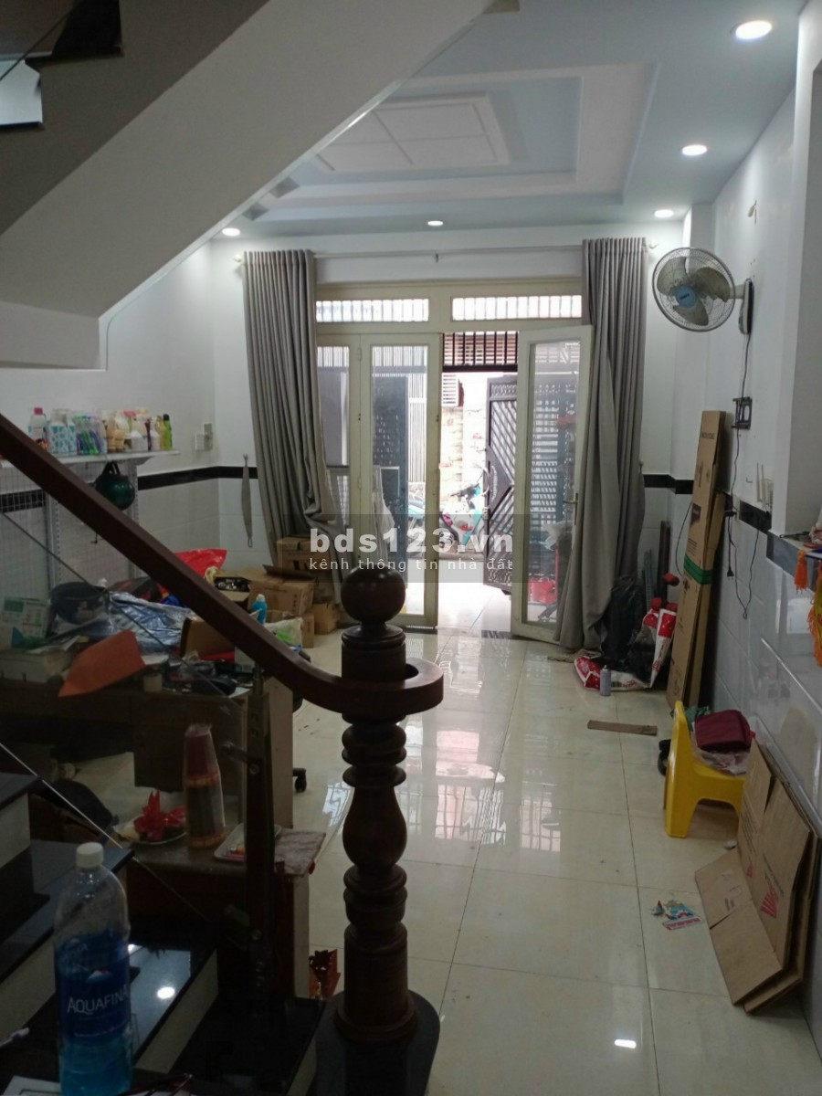 Cho thuê nhà hẻm xe hơi đường số 9 phường 9 Gò Vấp nhà đẹp giá rẻ