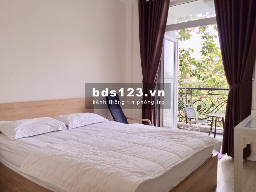 Cho thuê căn hộ dịch vụ 1PN ngay trung tâm Quận, đầy đủ nội thất, lhcc