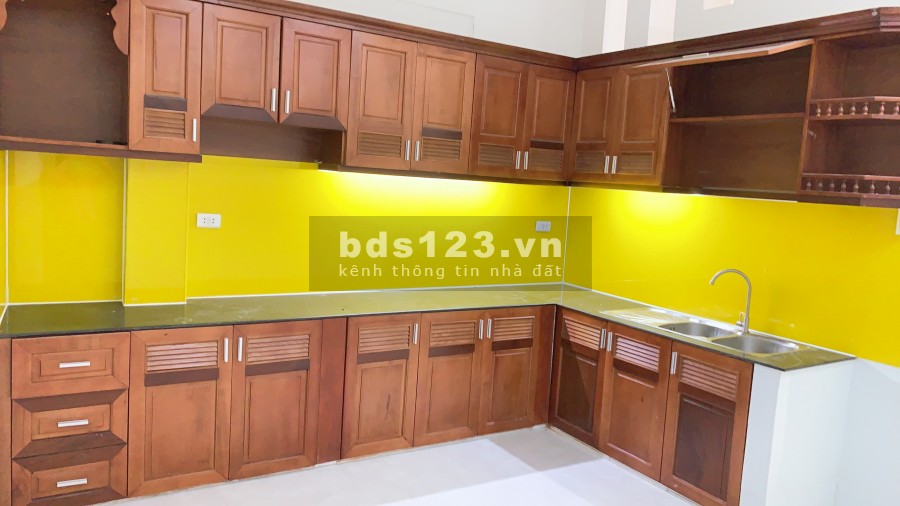 Bán nhà đường Nguyễn Kiệm đang kinh doanh căn hộ dịch vụ giá 8.3 tỷ