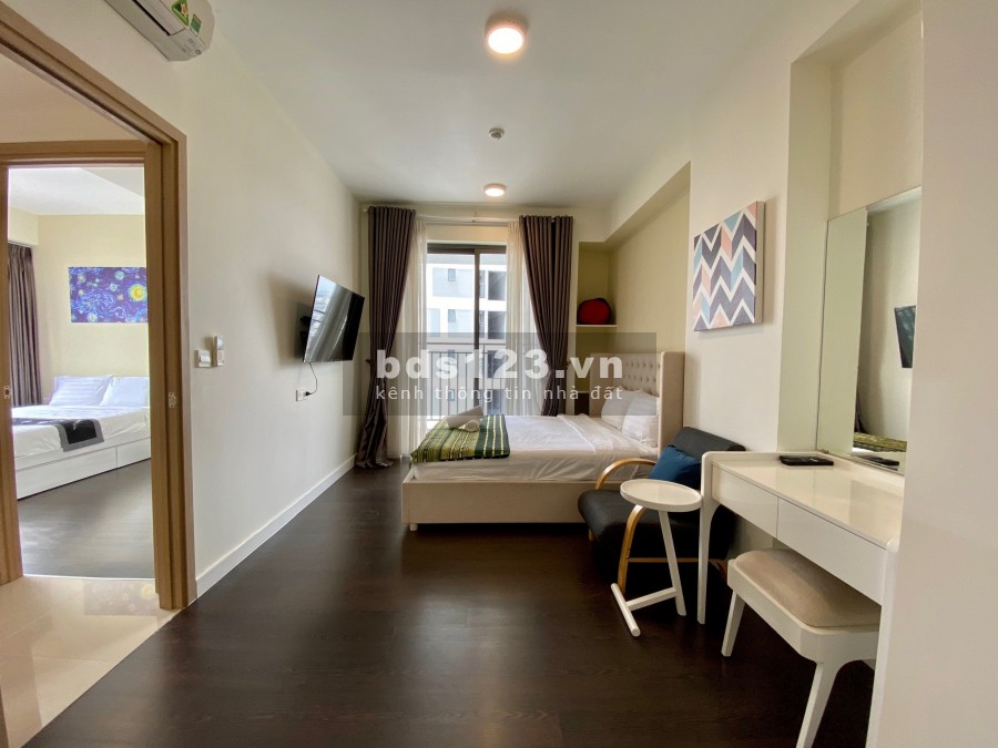 Cho thuê căn hộ 2 phòng ngủ riêng 60m2 ở sân bay Tân Sơn Nhất Tân Bình