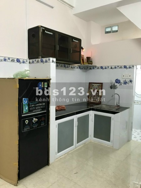Cần tiền bán gấp nhà Lò Siêu, phường 16, Quận 11, nhà tiện ở ngay