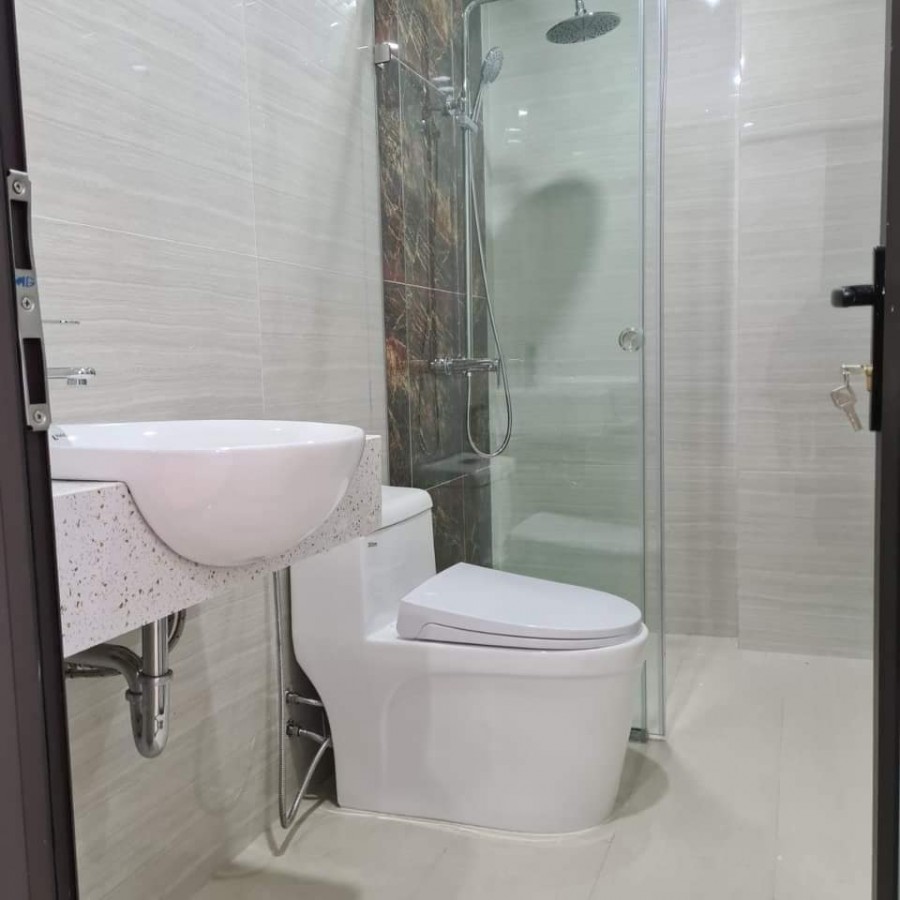 Ô tô đỗ cửa, bán nhà Xuân Đỉnh, diện tích 45m2 x 3.6m, 6 tầng, kinh doanh, giá 5.2 tỷ, Từ Liêm