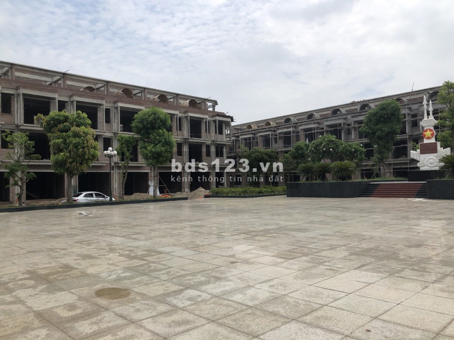 Độc quyền suất ngoại giao căn LK dãy 1.3 nằm trên đường trung tâm dự án 319 Đông Anh rộng 20,5m, giá đầu tư F0