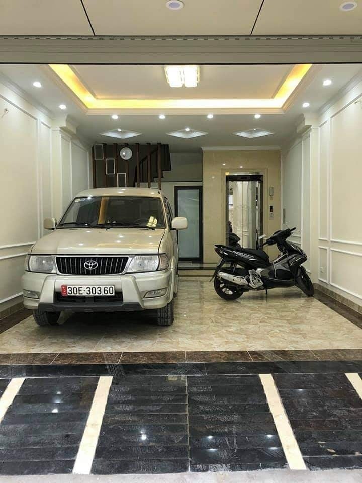 Bán nhà nguyên căn mặt phố Chùa Bộc dt 53m2, 7 tầng, giá bán 12,5 tỷ