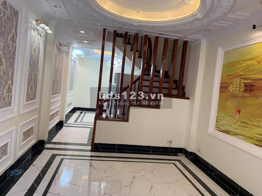 Cần bán nhà phố Kim Ngưu, Hai Bà Trưng, diện tích 38m2, 4 tầng, giá 3.4 tỷ