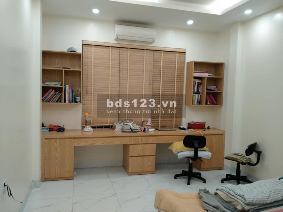 Bán nhà Ngô Quyền Hà Đông phân lô ô tô vào nhà 2 mặt ngõ dt 46m2, 5 tầng, giá 5.3 tỷ