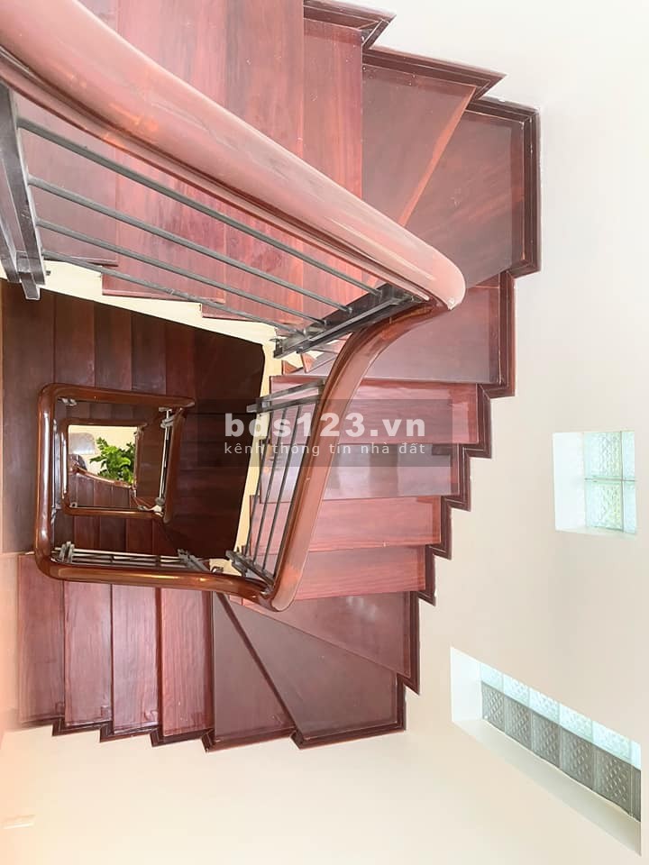 Bán nhà phố Vọng, dt 62m2, 4 tầng đẹp, gần đại học, ở hoặc cho thuê nhỉnh 6 tỷ