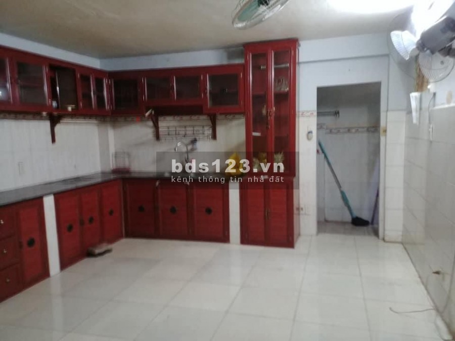 Nhà Cao Thắng Quận 10 diện tích sử dụng 50m2, 3 mặt thoáng, không lộ giới