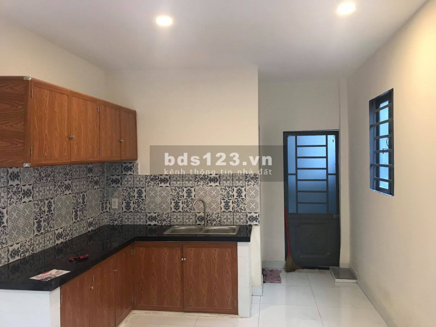 Bán Gấp nhà Nguyễn Du Quận Gò Vấp diện tích sử dụng 40m2 giá 2.7 tỷ, lhcc