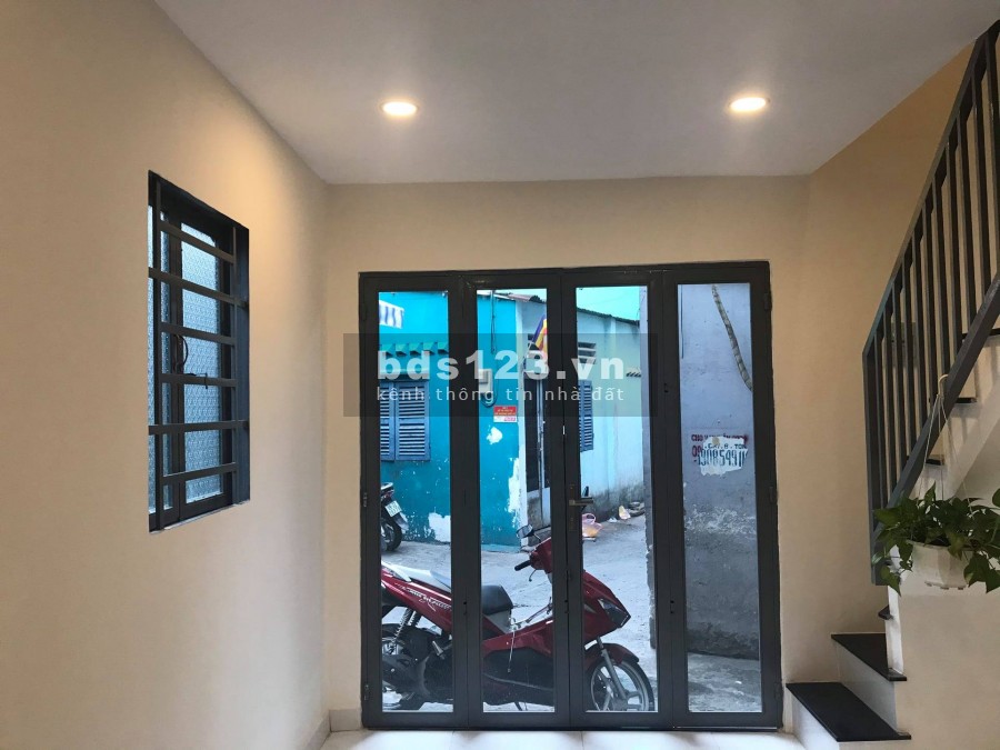 Bán Gấp nhà Nguyễn Du Quận Gò Vấp diện tích sử dụng 40m2 giá 2.7 tỷ, lhcc