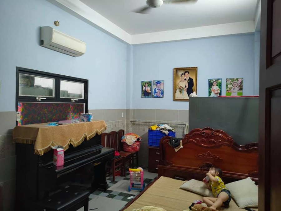 Nhà mặt tiền kinh doanh dt 247m, đường Quang Trung cũ Trung Mỹ Tây, Quận 12