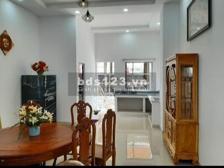 Nhà Phố thiết kế phong cach châu Âu cao cấp tại Bến Tre, giá bán 2.4 tỷ