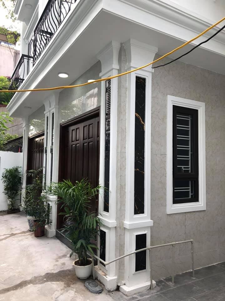 Nhà đẹp trung tâm Quận Thanh Xuân, lô góc 2 mặt thoáng, ô tô, giá chỉ 6,8 tỷ
