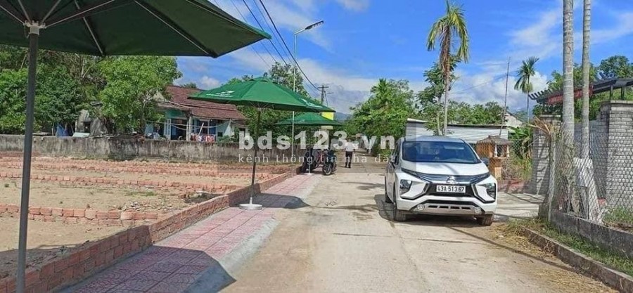 Còn 2 lô cuối cùng sổ sẵn từng lô, diện tích sử dụng 170m2, lh 0906436184