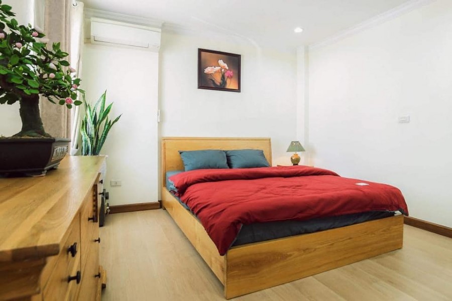 Toà căn hộ Homestay cho thuê 2 mặt thoáng trước sau, thang máy, ô tô chạy vong quanh