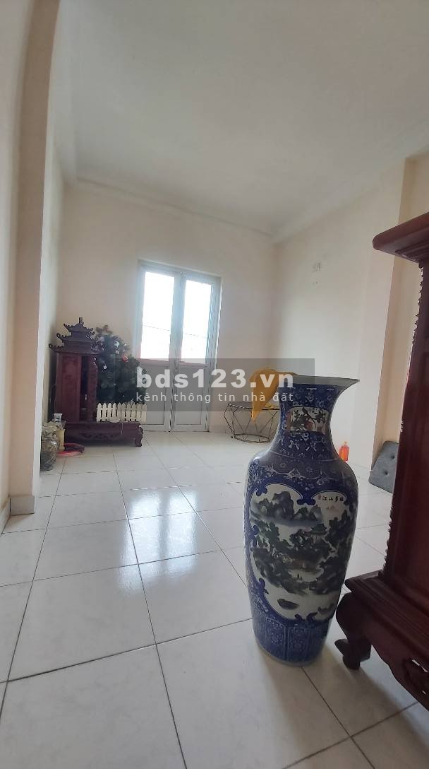 Bán nhà Đào Tấn, Ba Đình, dt 43m2, 5 tầng, giá chỉ 4.6 tỷ, khu vực hiếm nhà bán, 1 rẽ là vào nhà