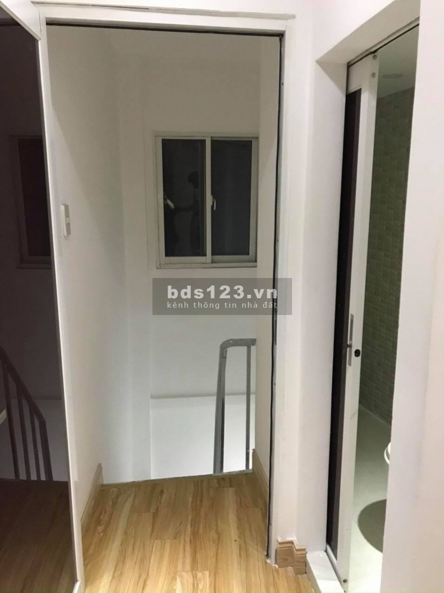 Hạ chào 150 triệu bán nhà đường Duy Tân, dt 23m2, giá 2.2 tỷ, phường 15, Phú Nhuận