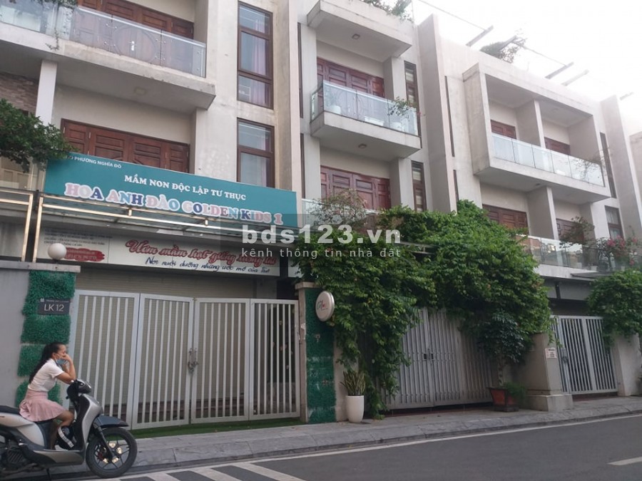 Bán nhà liền kề Xuân La Đường 10m, vỉa hè lớn, 6 tầng tân cổ điển, thang máy
