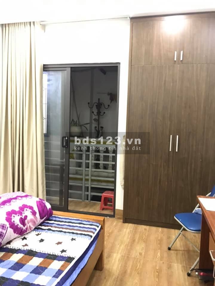Bán nhà hiếm Xã Đàn, gần hồ diện tích rộng 45m2, giá 5.5 tỷ, liên hệ chính chủ