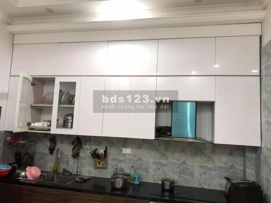 Bán nhà hiếm Xã Đàn, gần hồ diện tích rộng 45m2, giá 5.5 tỷ, liên hệ chính chủ