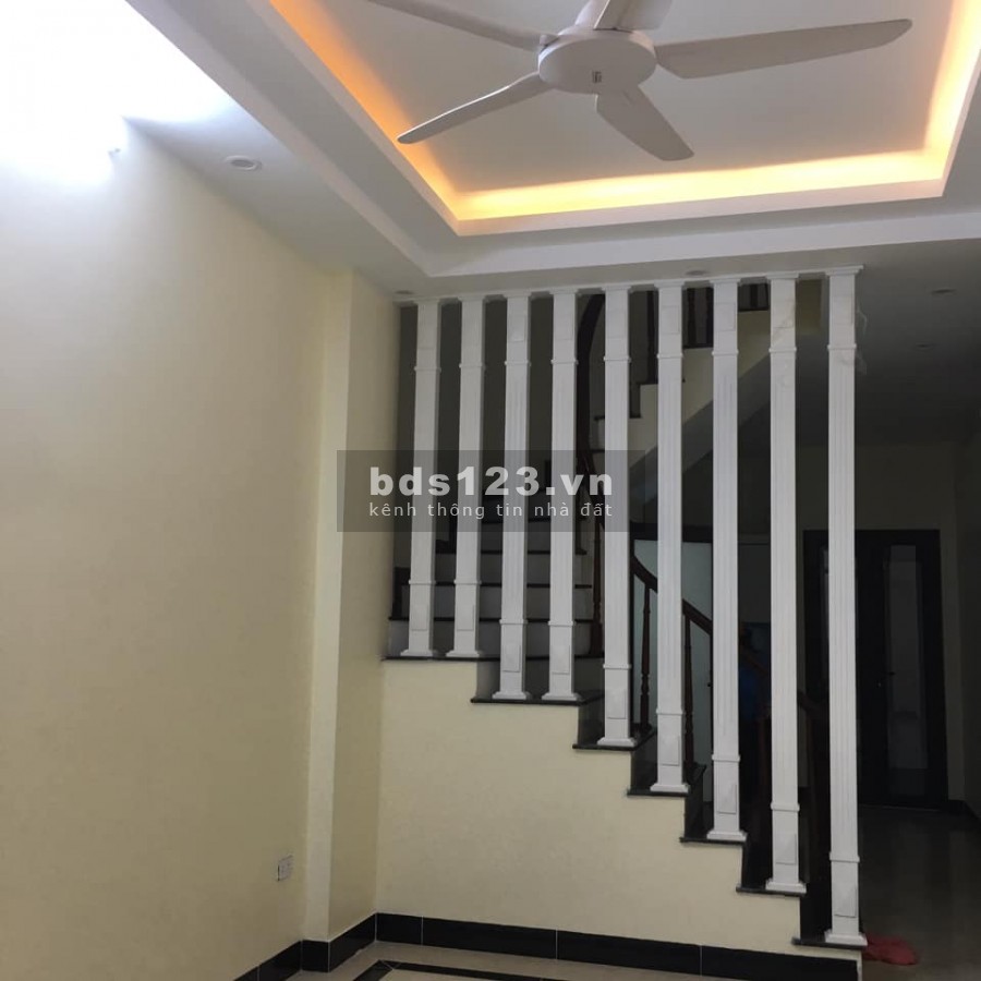Siêu phẩm Thanh Xuân 40m ô tô nhỉnh 3 tỷ nhà đẹp ở ngay, sổ đỏ chính chủ