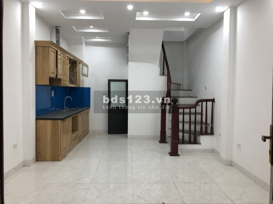 Tôi chính chủ cần bán ngay Nhà ngõ Phố Lụa Hà Đông 150 M2/ 5 tầng Giá rẻ 3.15 tỷ Liên lạc 0869 858 696