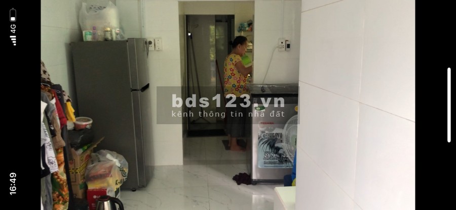 Bán nhà mặt tiền đường ngang 5.3m đường Bùi Thế Mỹ dt 30m2 giá chỉ 4.9 tỷ