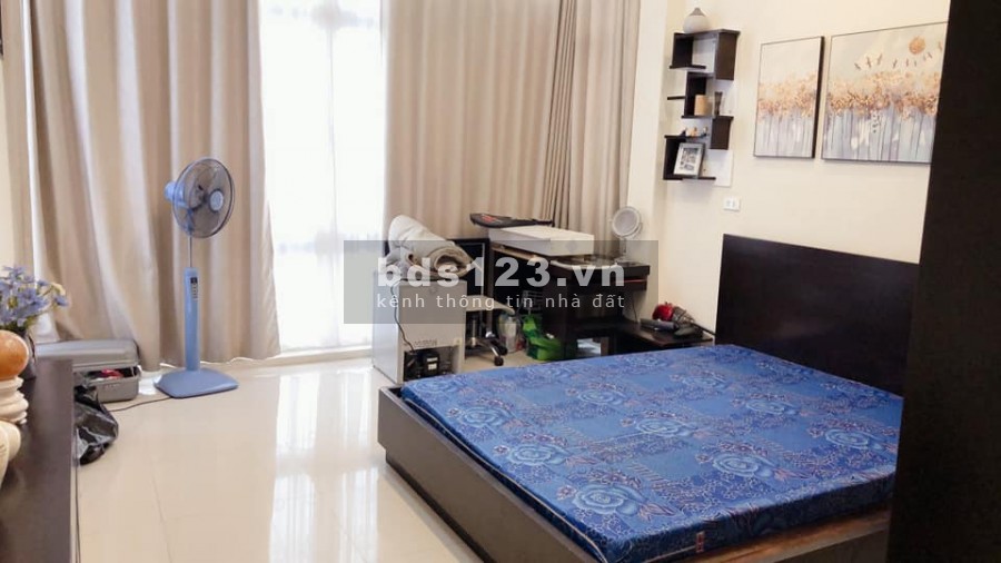 Bán nhà Cầu Giấy, 2 mặt thoáng, mới đẹp ở ngay 5 tầng, diện tích 40m2, giá 4 tỷ