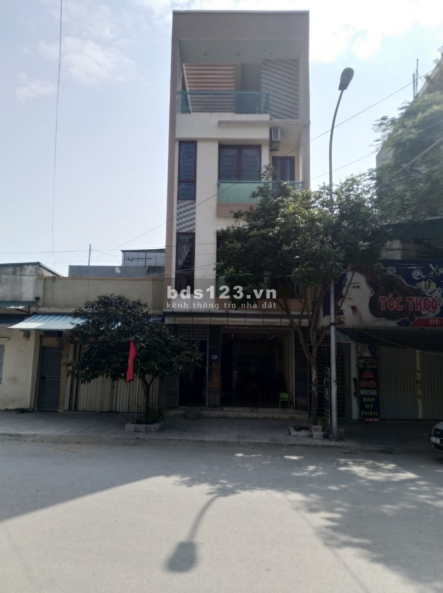Bán nhà mặt đường chính chủ 4 tầng ngay trường Chính Trị, liên hệ 0393.207.041