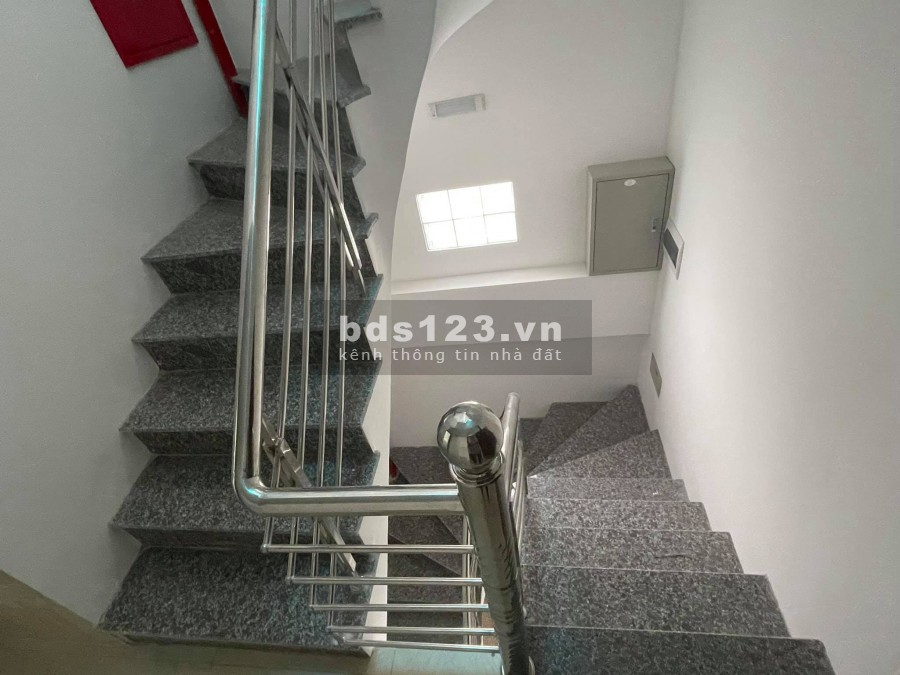 Cực hiếm Nhà Mới Lê Trọng Tấn- Thanh Xuân- KD- Căn hộ- Thông sàn, 140M2 x8 tầng, 30 tỷ. Ôtô tránh.