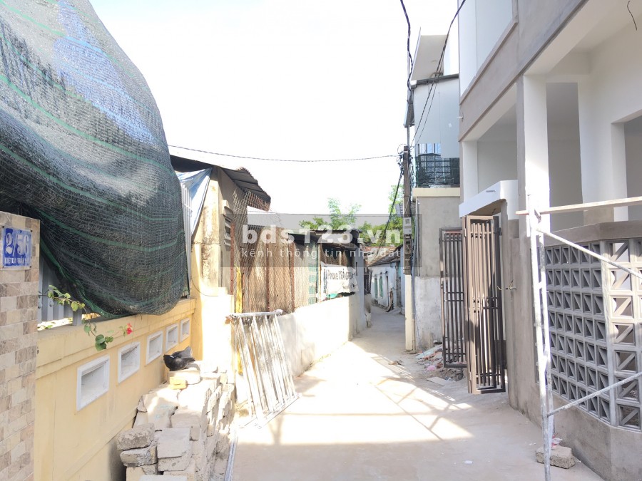 Thanh lý lô đất trung tâm kiệt xe máy Trần Phú thông ra Đào Tấn, giá 1.1 tỷ