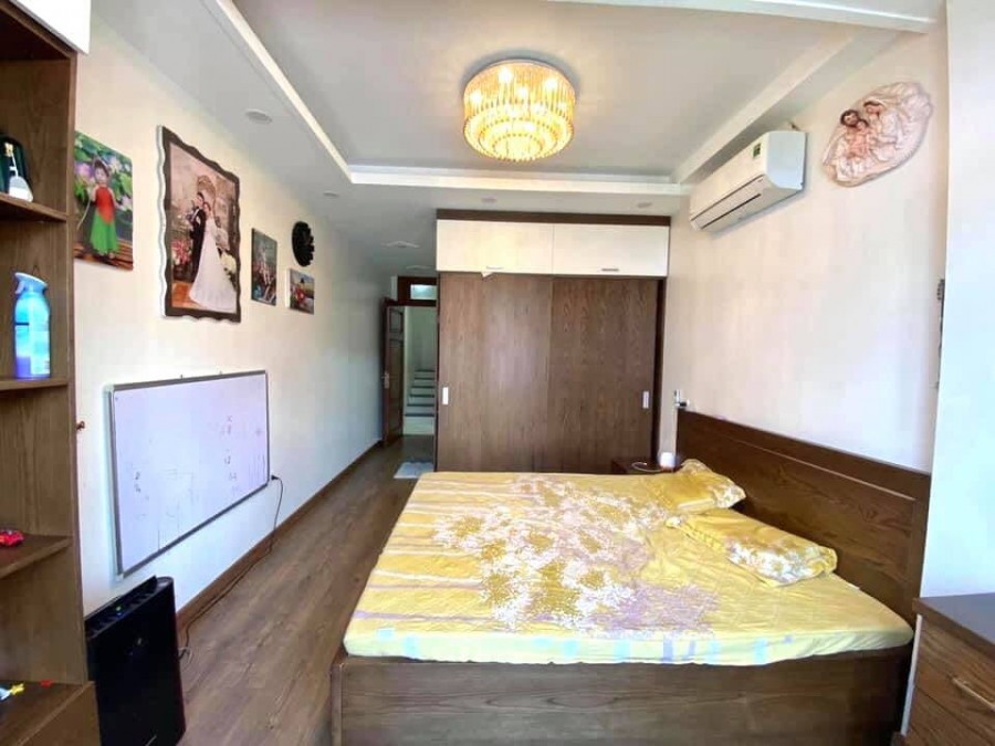Bán nhà Hồ Tùng Mậu, Mỹ Đình, lô góc, 51m2 x 7 tầng, ô tô vào nhà, 50m ra phố, thang máy