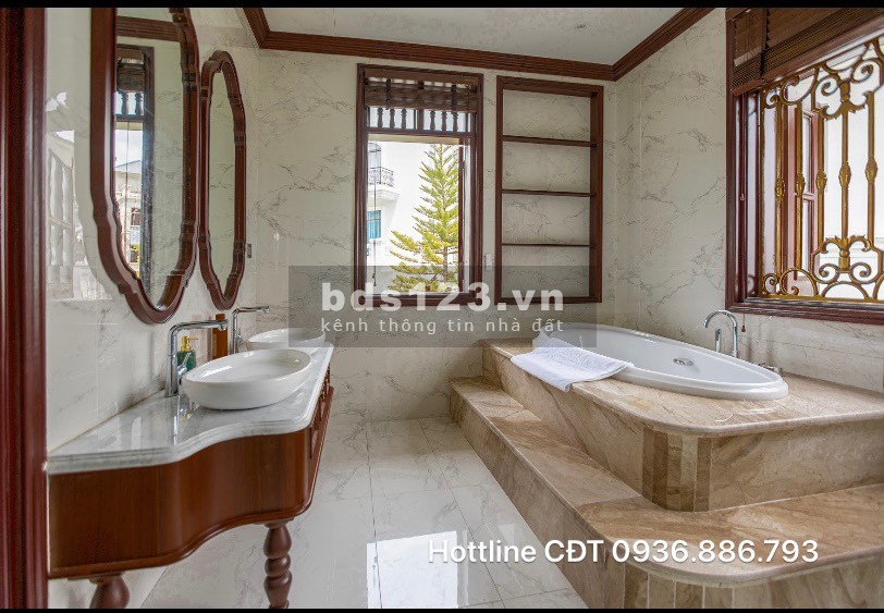 Căn góc penthouse hướng ban công Nam view Vịnh Hạ Long 4.1 tỷ CK 8%. 0936.886.793