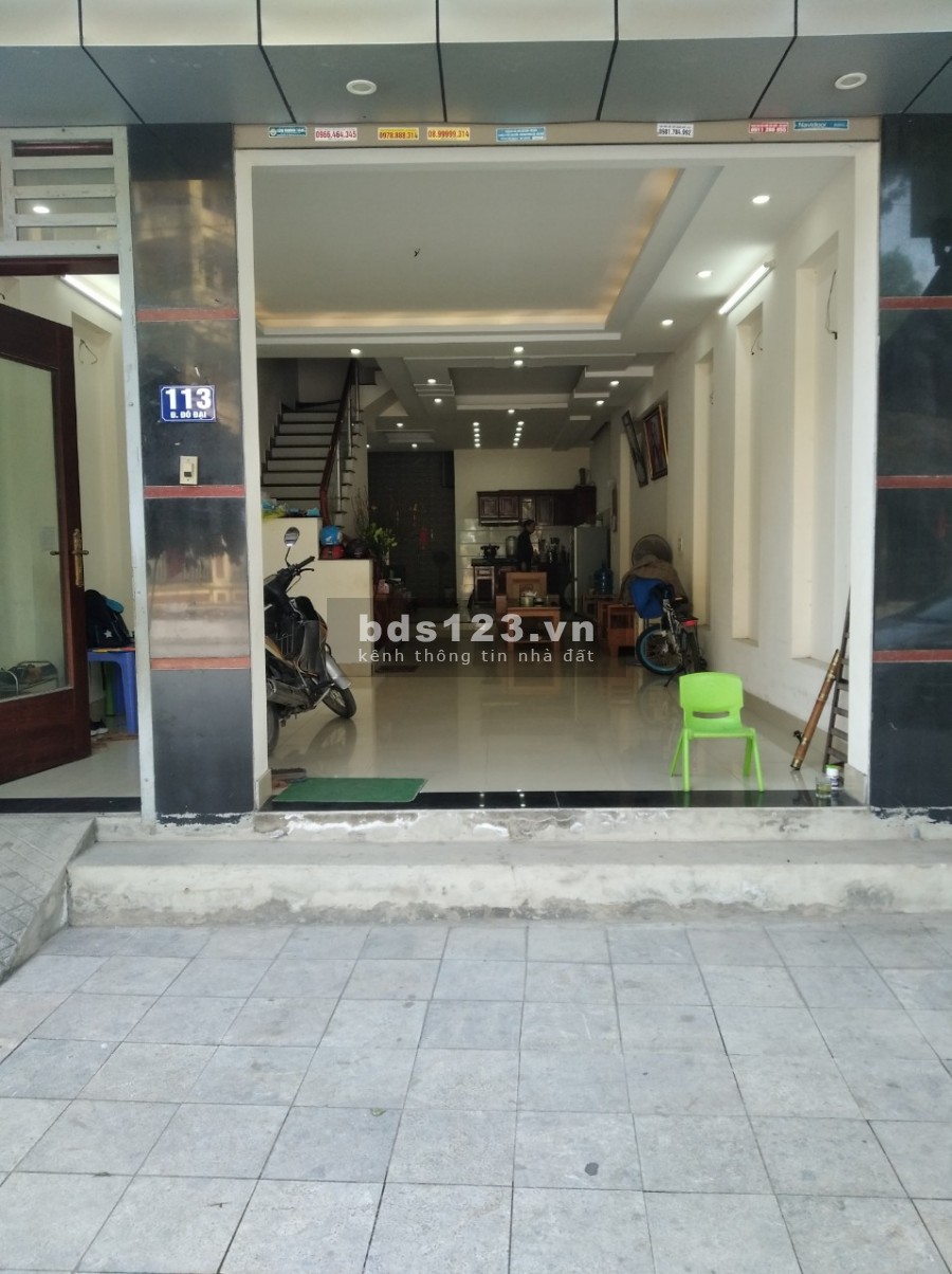 Bán nhà mặt đường chính chủ 4 tầng ngay trường Chính Trị, liên hệ 0393.207.041