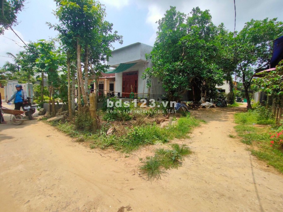 Bán đất kiệt Lý Nam Đế mở đường 13.5m, chính chủ bán giá thương lượng, có sổ