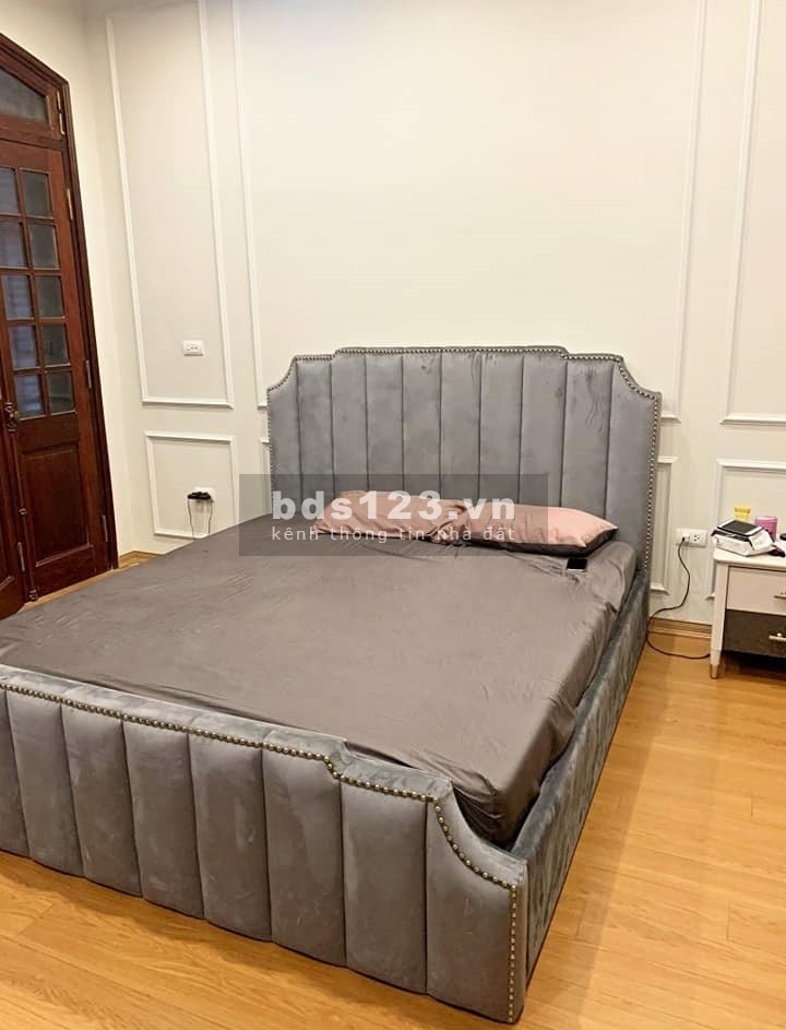 Bán nhà Ngọc Thụy 60m2*5T, nhà mới đẹp mặt ngõ ô tô vào nhà tặng nội thất giá bán 4.9 tỷ